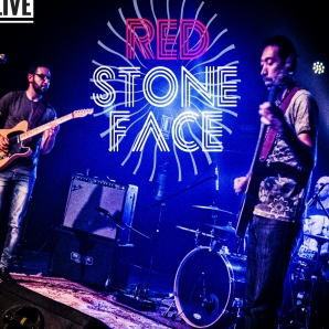 Feeling Wave - Red Stone Face - Live Session