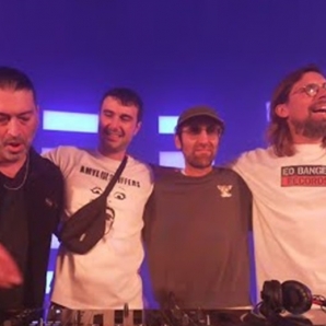 Fred again.. b2b Thomas Bangalter b2b Pedro Winter b2b Erol 